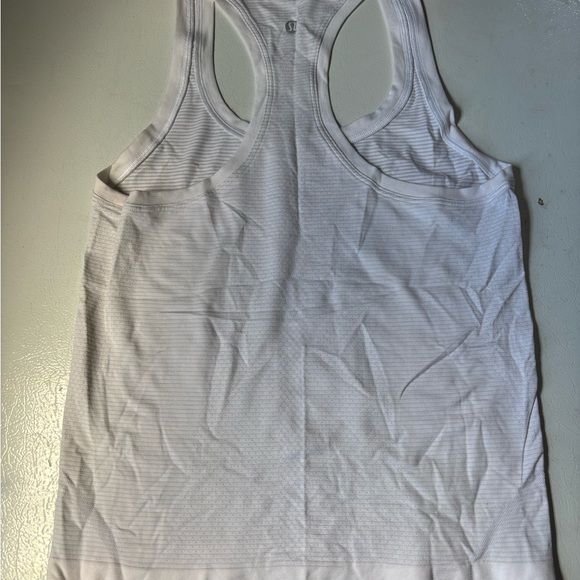 Lululemon Athletica White Racerback Sleeveless Tank Top - Picture 2 of 3